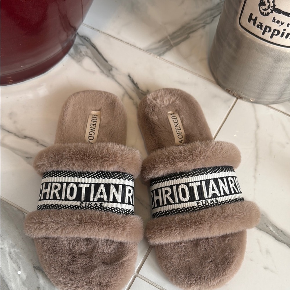 Fuzzy Tan Slides